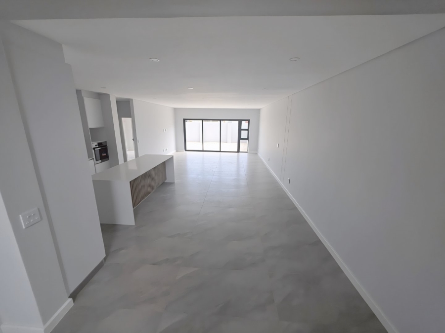 4 Bedroom Property for Sale in Sandown Western Cape